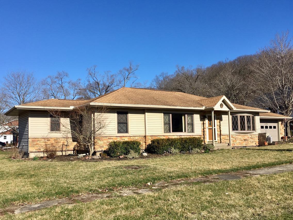416 Lewis Ave., Marseilles, IL 61341