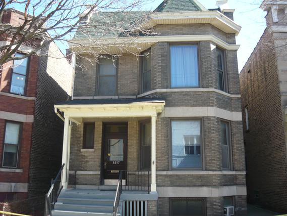 3837 N Clark St., Chicago, IL 60613