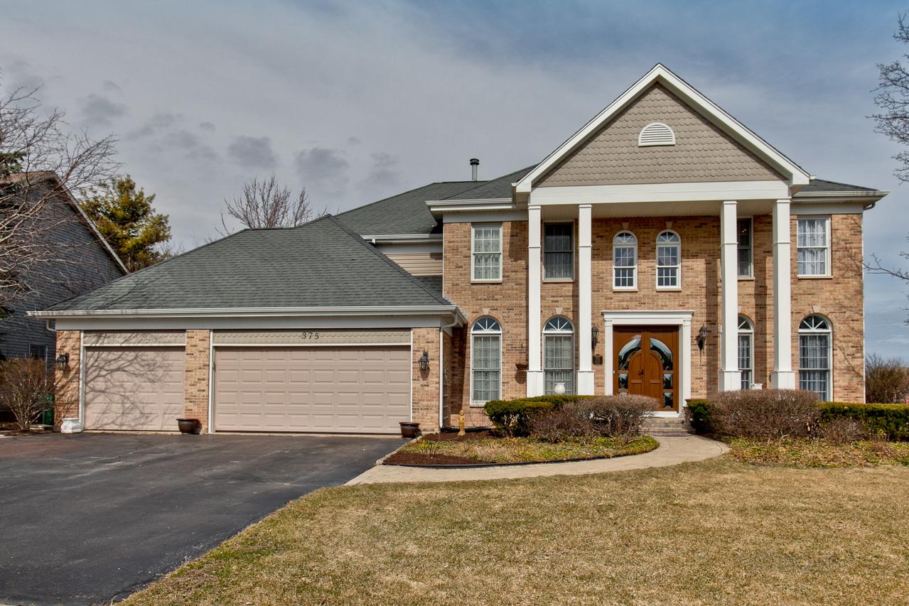 375 Waverly Dr., Mundelein, IL 60060