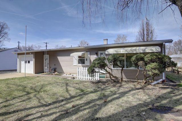 1902 Greendale Dr., Champaign, IL 61821