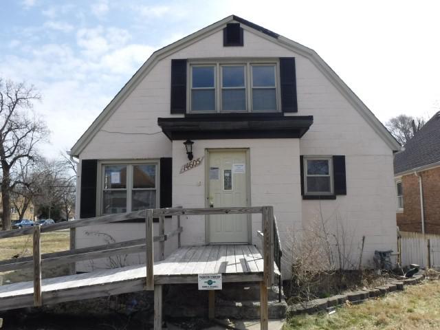 14605 Union Ave., Harvey, IL 60426