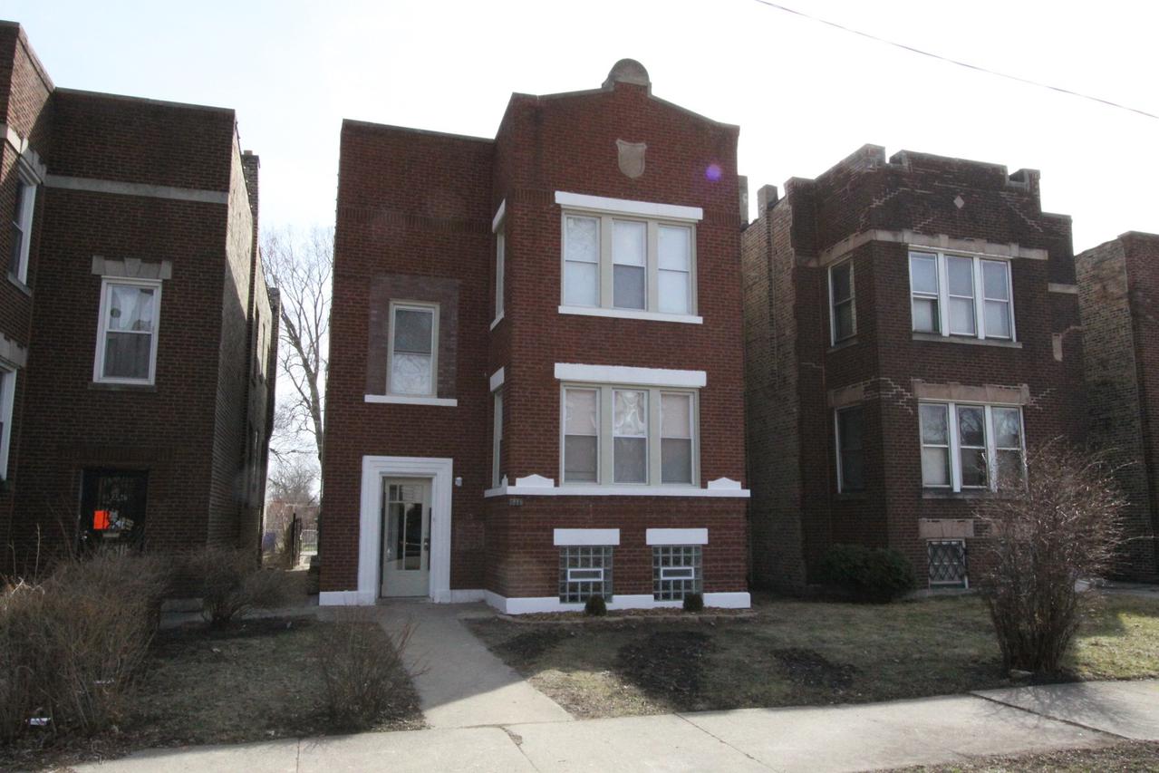 111 W 74th St., Chicago, IL 60621