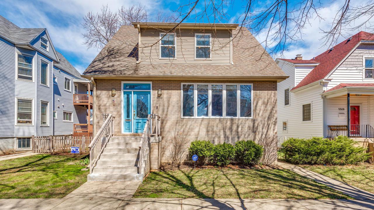 5512 W Leland Ave., Chicago, IL 60630