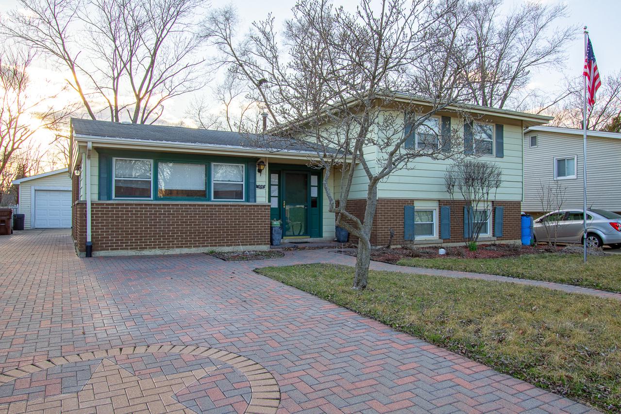 320 Jackson Ave., Park Forest, IL 60466