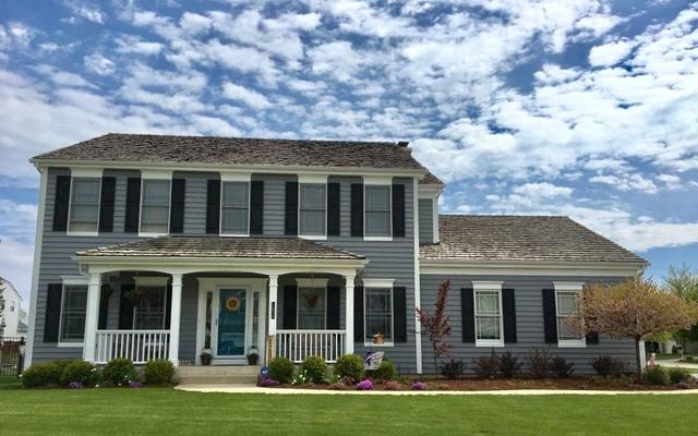 2835 Trail Crest Ln., Lindenhurst, IL 60046