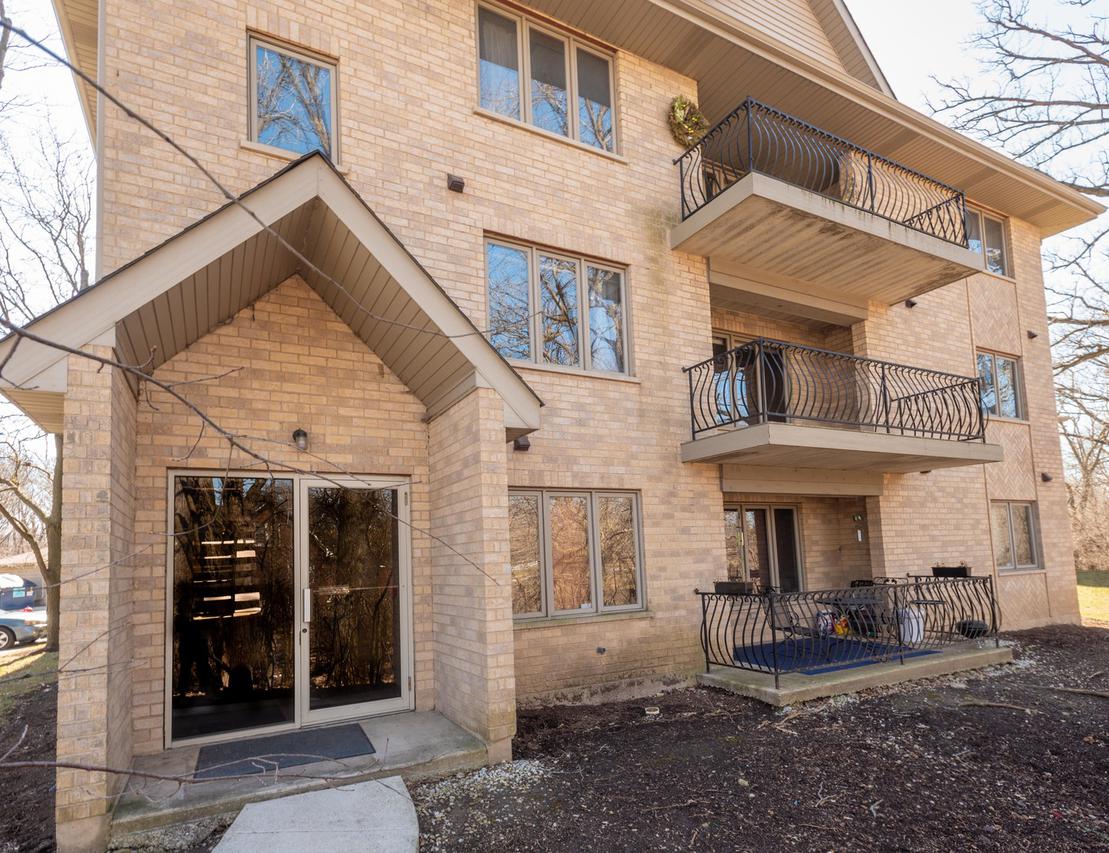 5110 Shadow Creek Dr. #4, Oak Forest, IL 60452