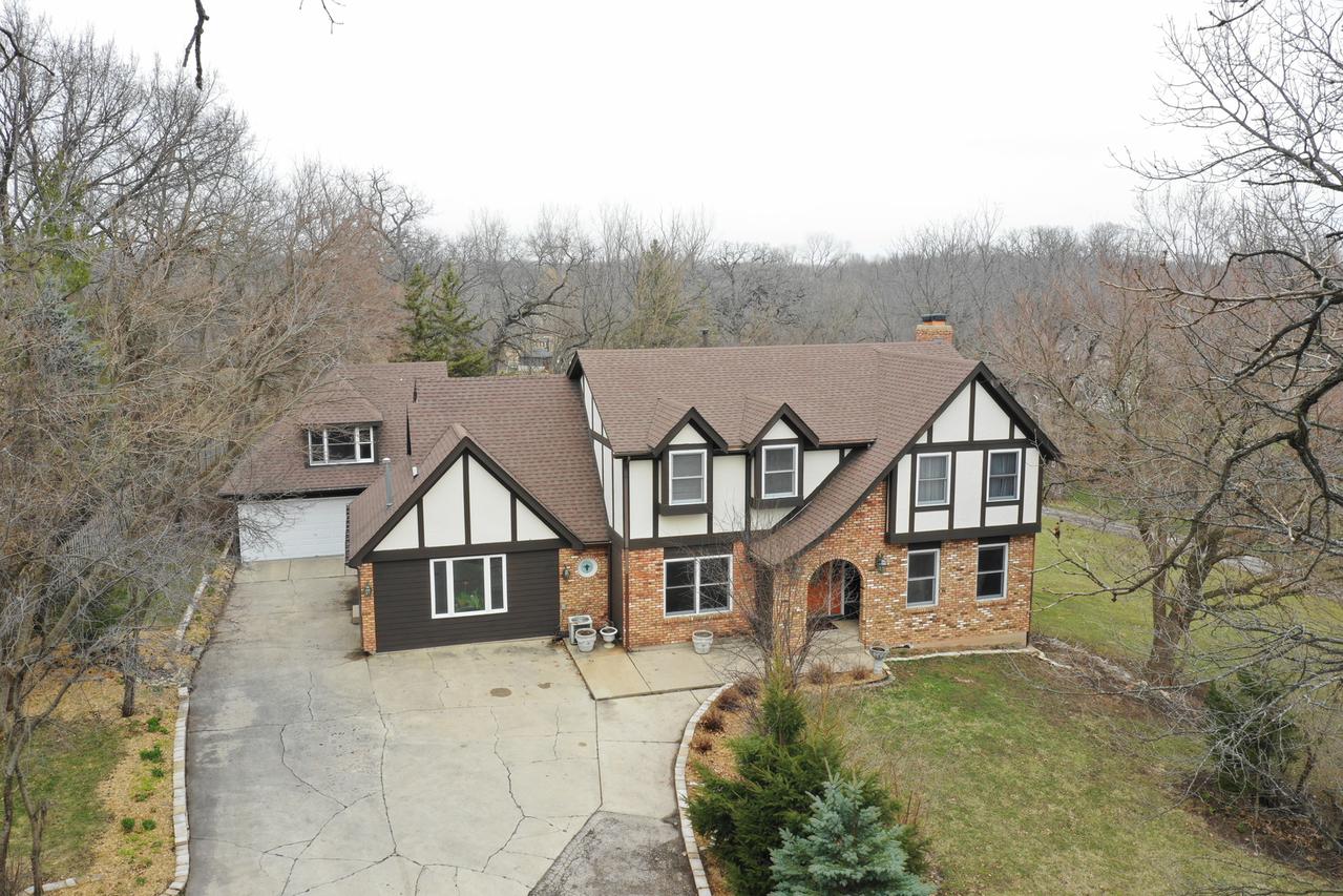 16220 Harmony Rd., Huntley, IL 60142