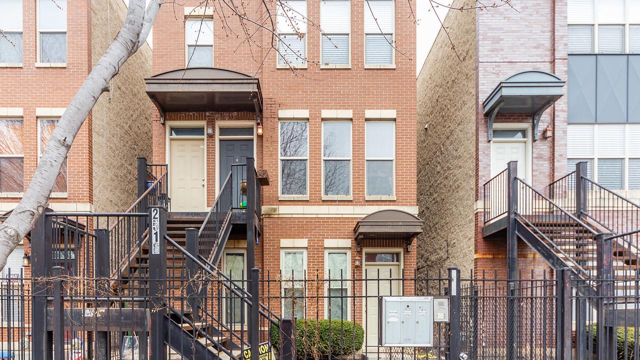 2518 W Flournoy St. #1, Chicago, IL 60612