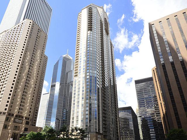 222 N Columbus Dr. #2305, Chicago, IL 60601