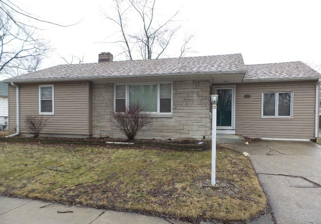 17748 Henry St., Lansing, IL 60438