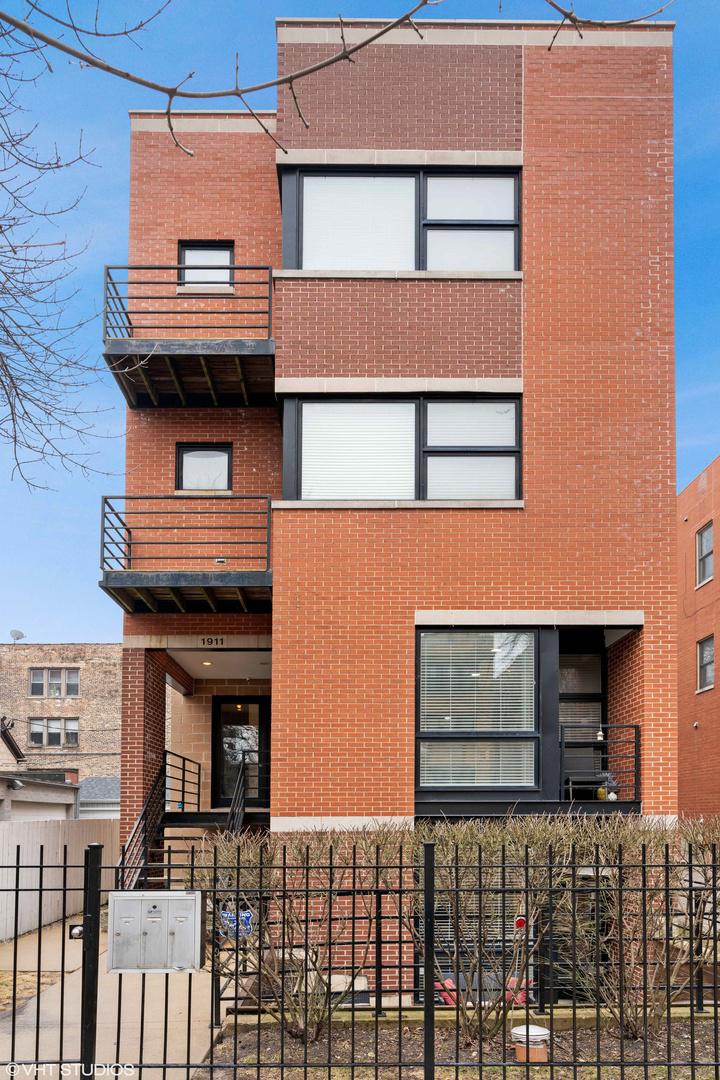 1911 W Crystal St. #1, Chicago, IL 60622