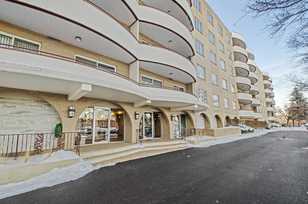 6400 N Cicero Ave. #308, Lincolnwood, IL 60712