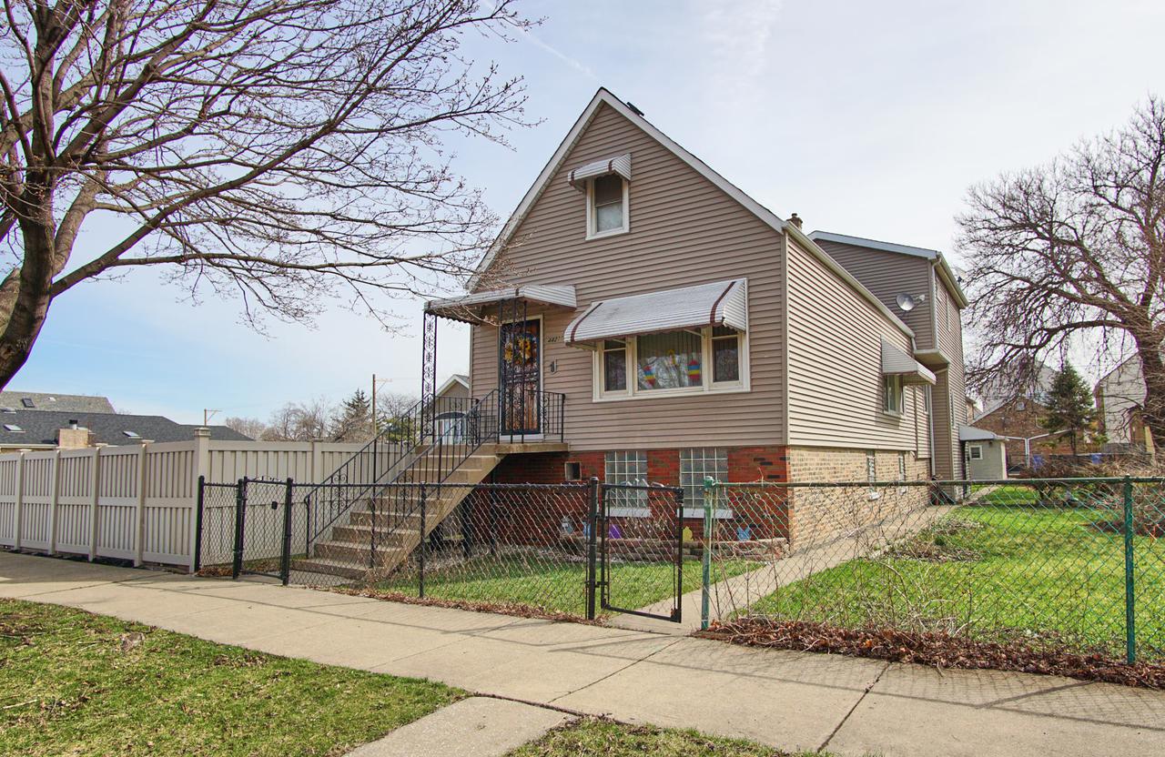4421 S Drake Ave., Chicago, IL 60632