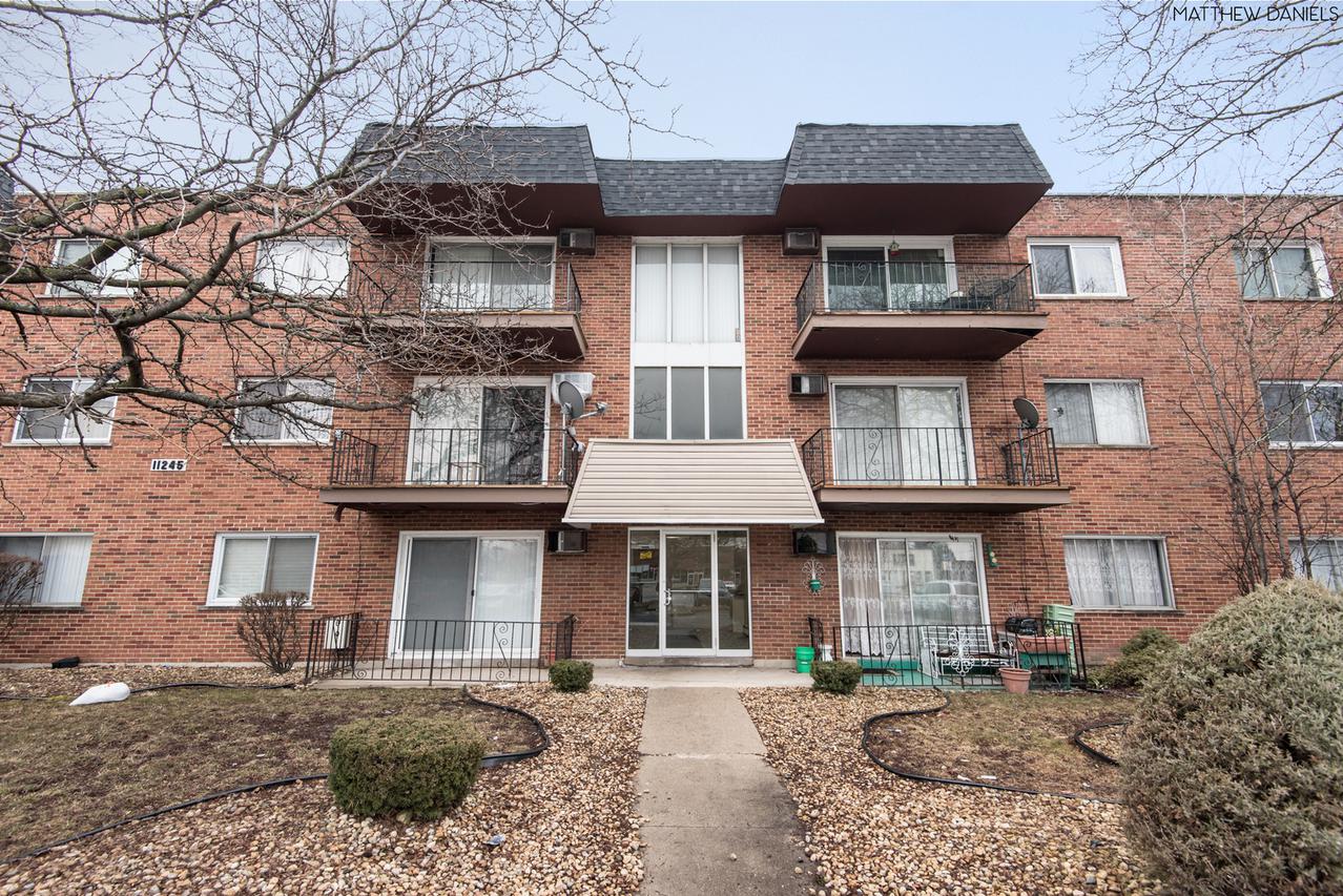 11245 S Harlem Ave. #B11, Worth, IL 60482