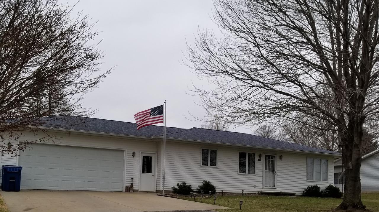 1103 Lime St., Albany, IL 61230
