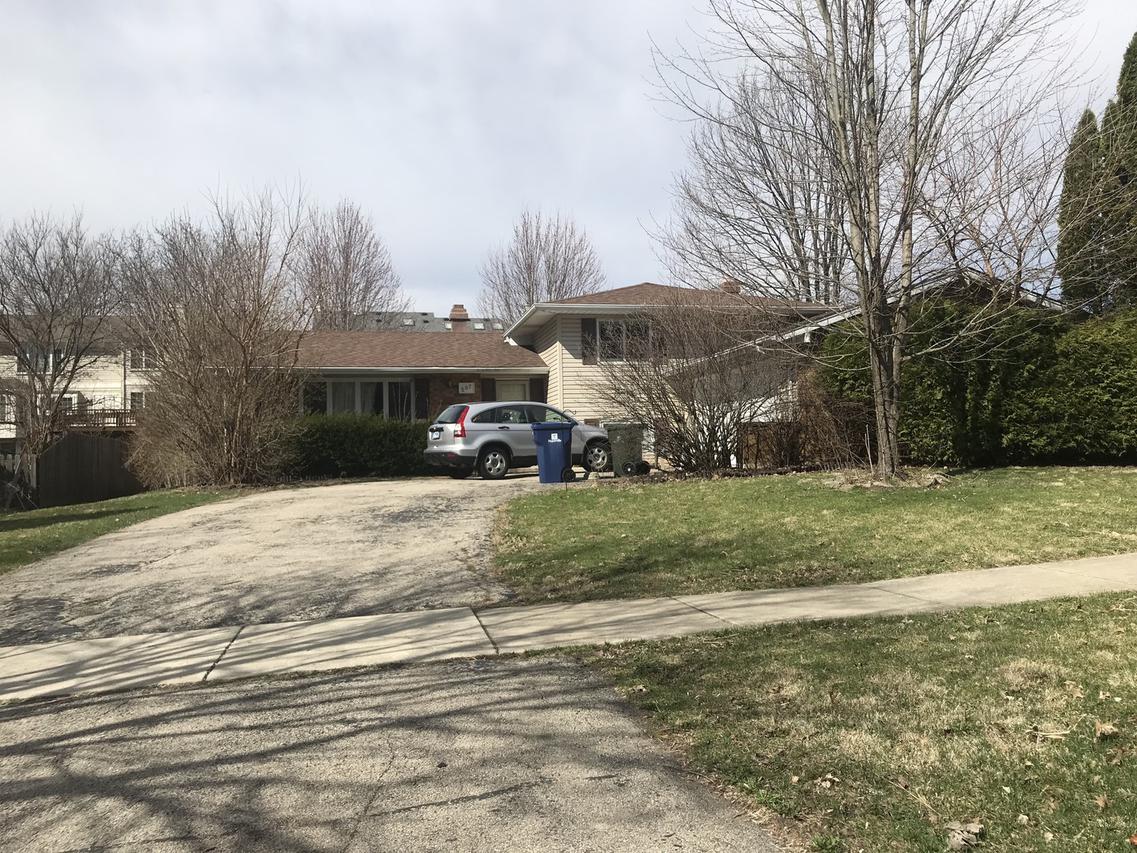 507 Sheffield Rd., Naperville, IL 60565