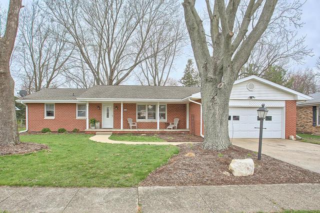 2221 Georgetown Dr., Champaign, IL 61821