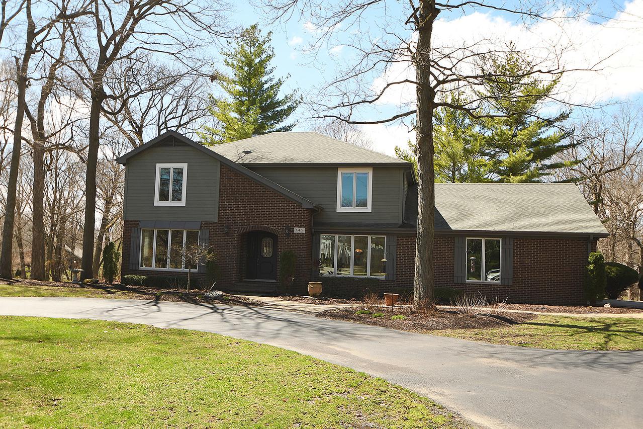 945 Shetland Dr., Frankfort, IL 60423