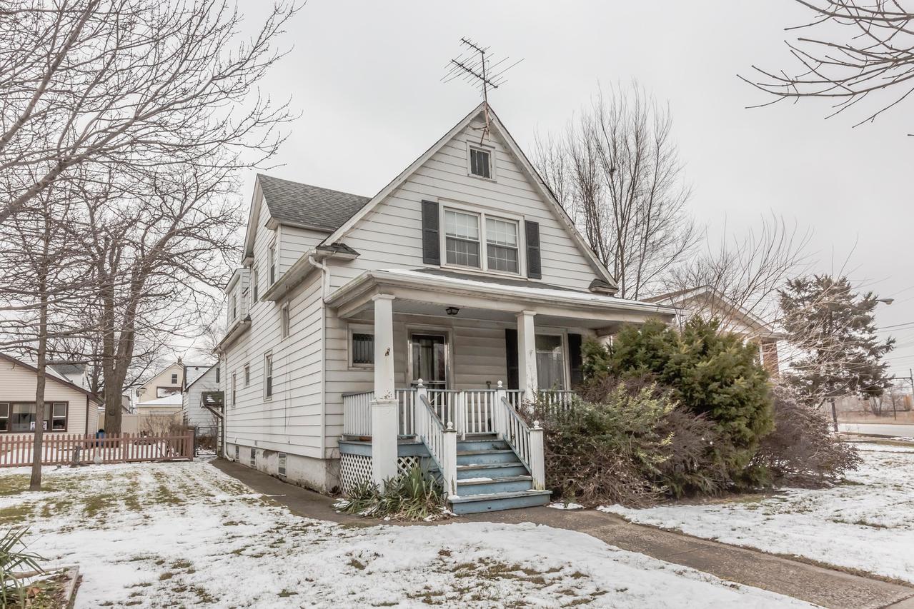 13343 S Commercial Ave., Chicago, IL 60633