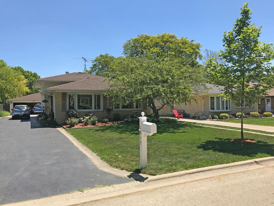 1017 S Belmont Ave., Arlington Heights, IL 60005