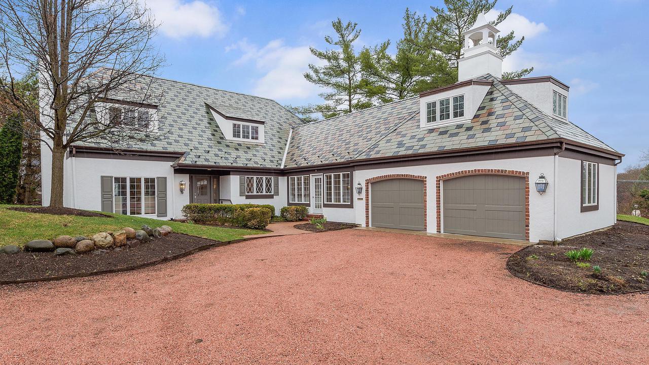 805 Burr Ridge Club, Burr Ridge, IL 60527