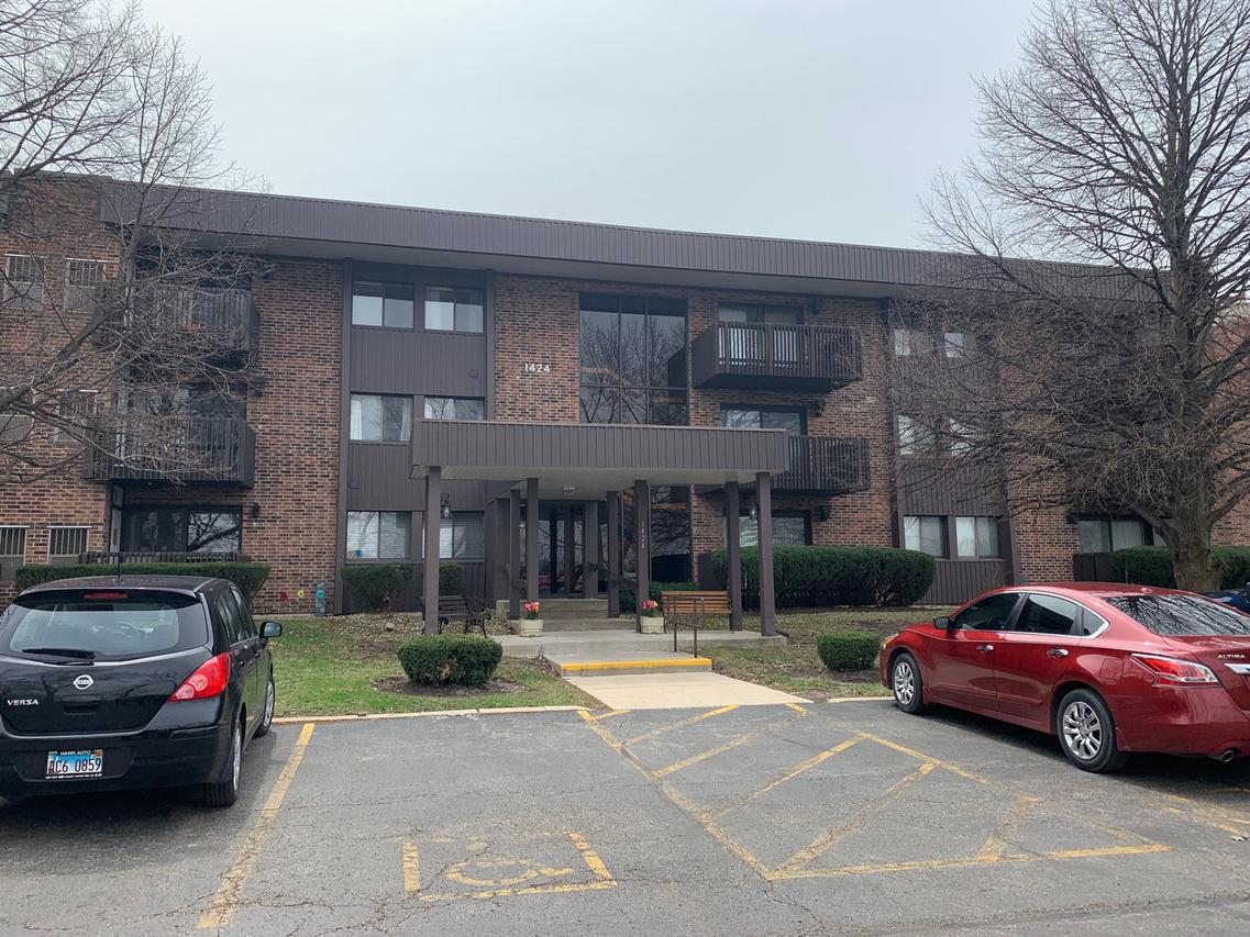 1424 Woodbridge Rd. #3G, Joliet, IL 60436