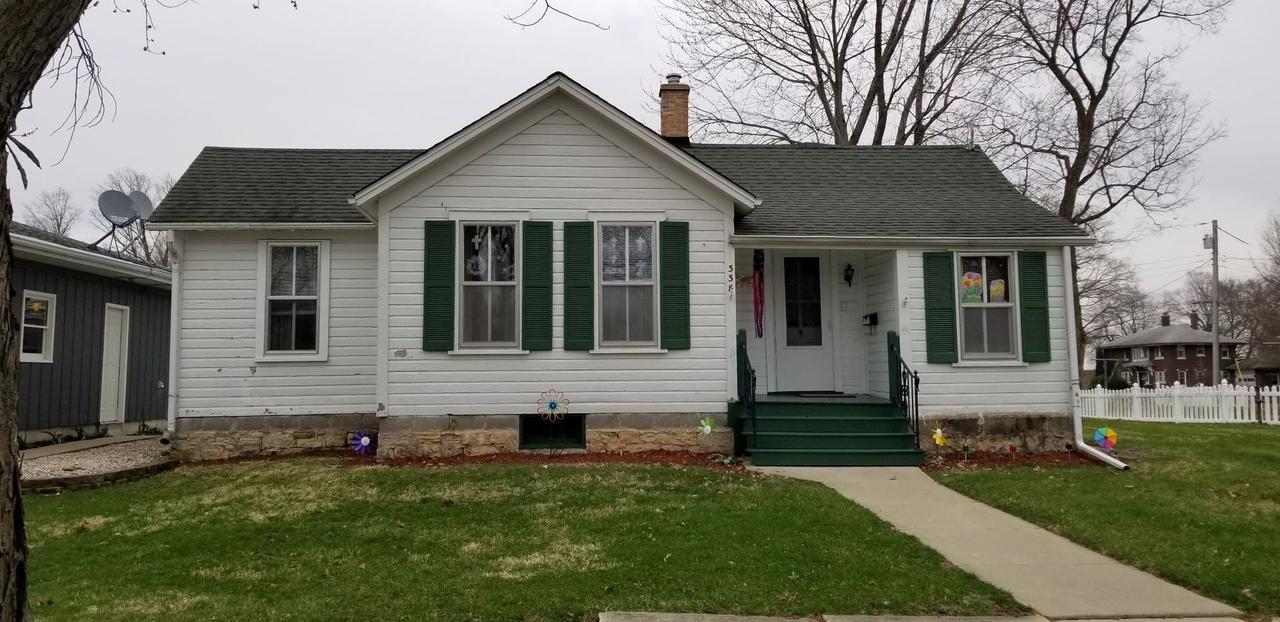 338 S Elm St., Franklin Grove, IL 61031