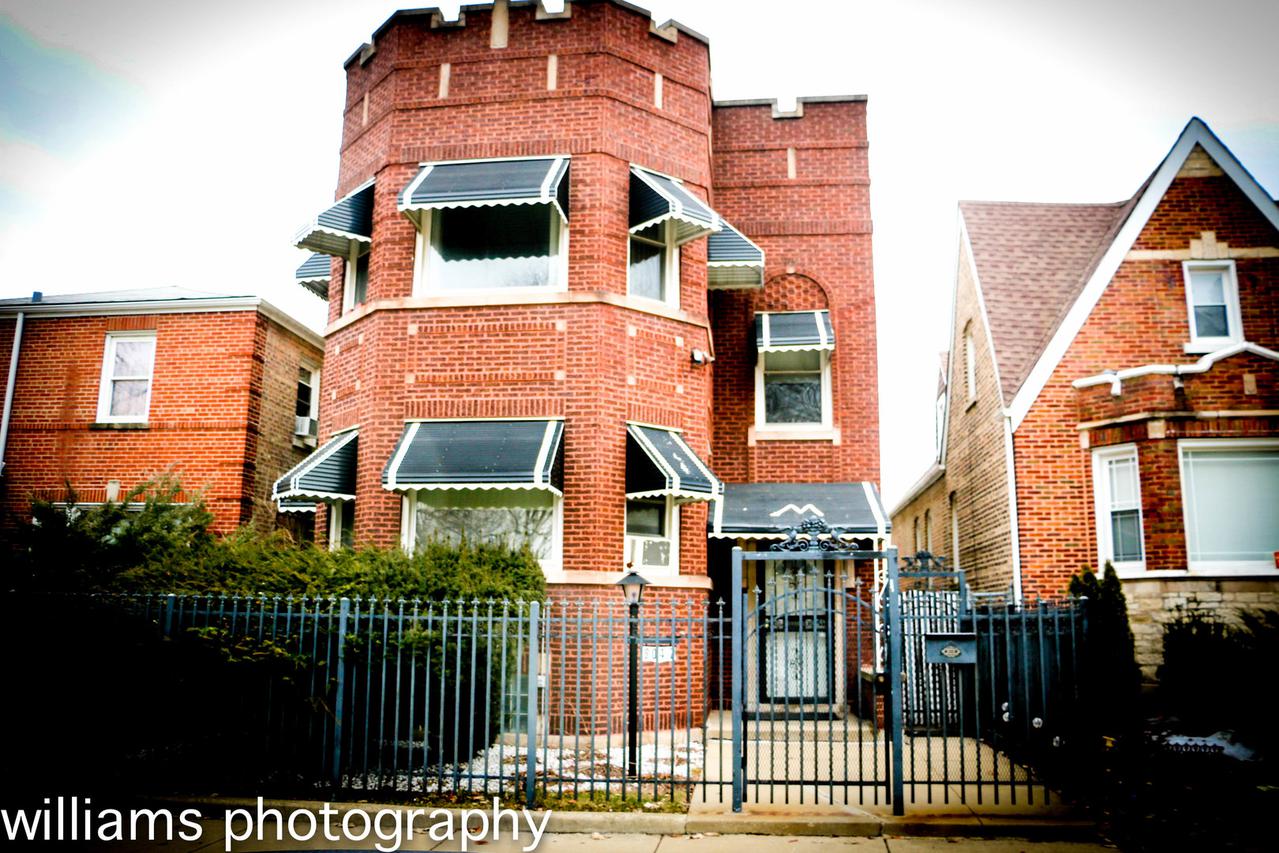 8047 S Wood St., Chicago, IL 60620