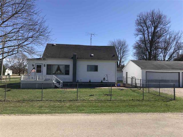 148 N East Ave., Amboy, IL 61310