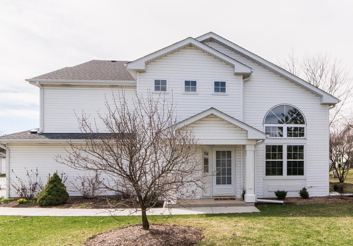 247 Abington Ln., North Aurora, IL 60542