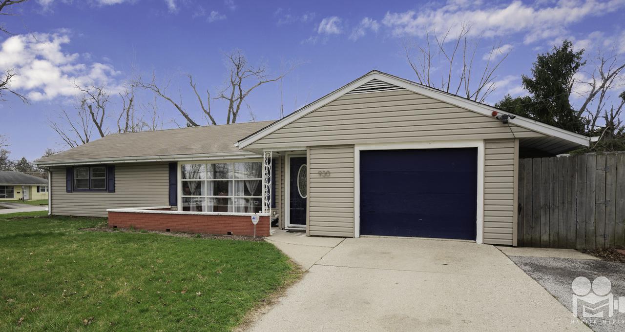 930 Pennsylvania Ave., Aurora, IL 60506