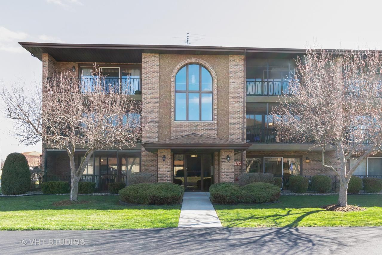 11113 Heritage Dr. #3D, Palos Hills, IL 60465