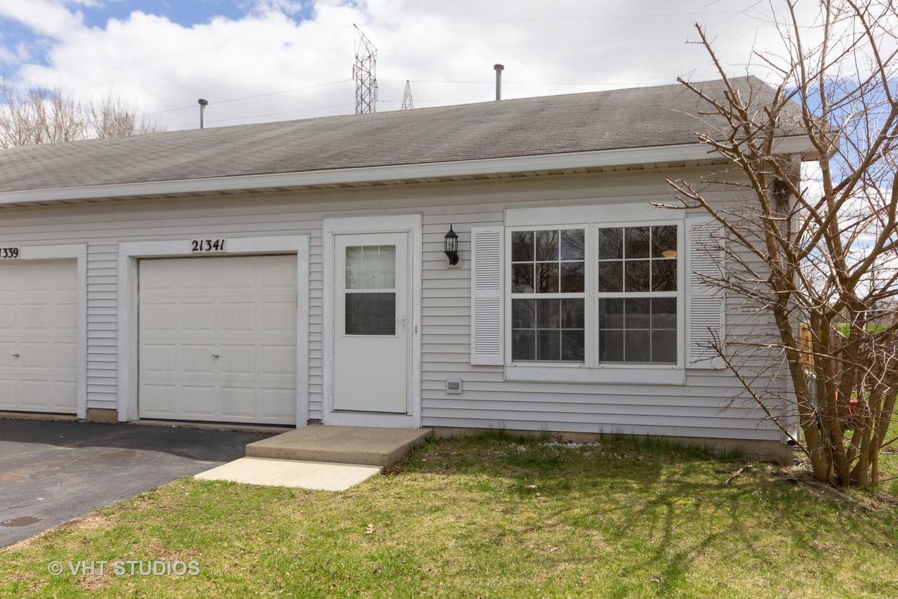 21341 Earhart Ct., Plainfield, IL 60544