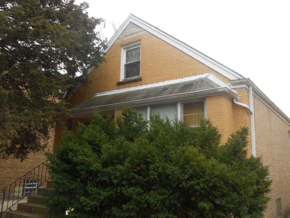 5049 W Cornelia Ave., Chicago, IL 60641