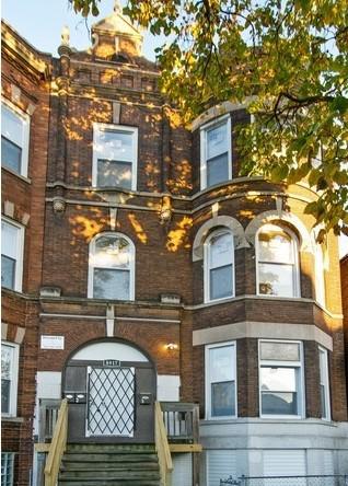 8917 S Exchange Ave., Chicago, IL 60617