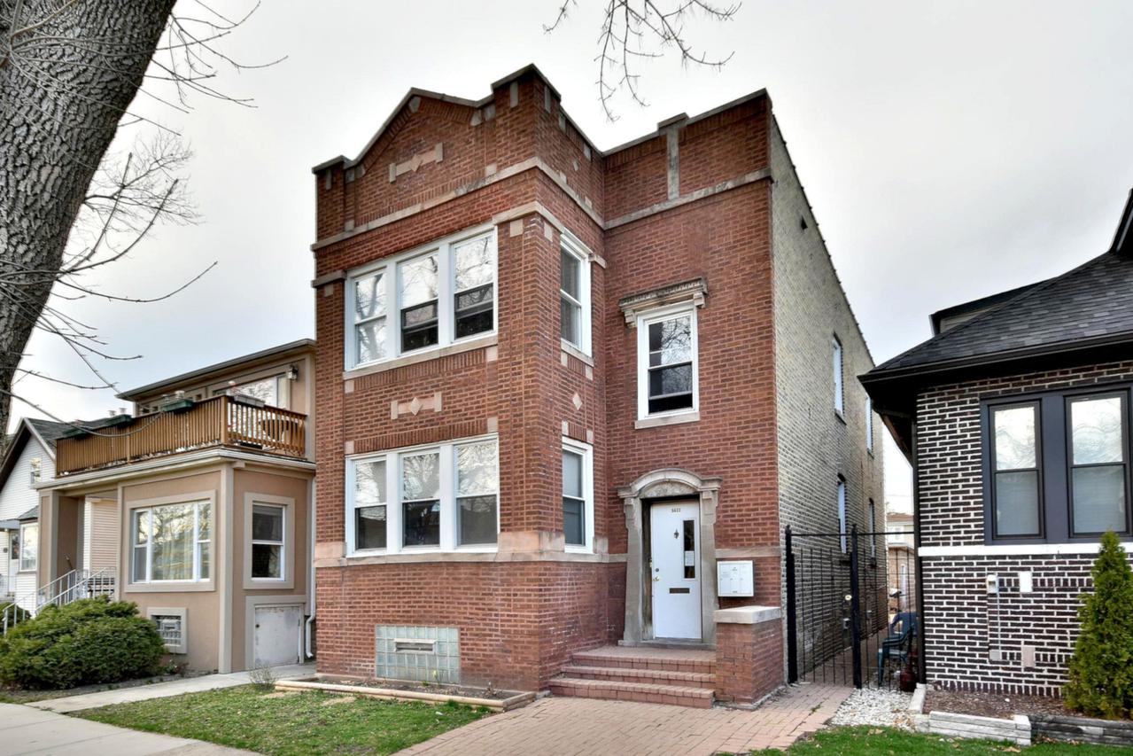 5422 W Berenice Ave., Chicago, IL 60641