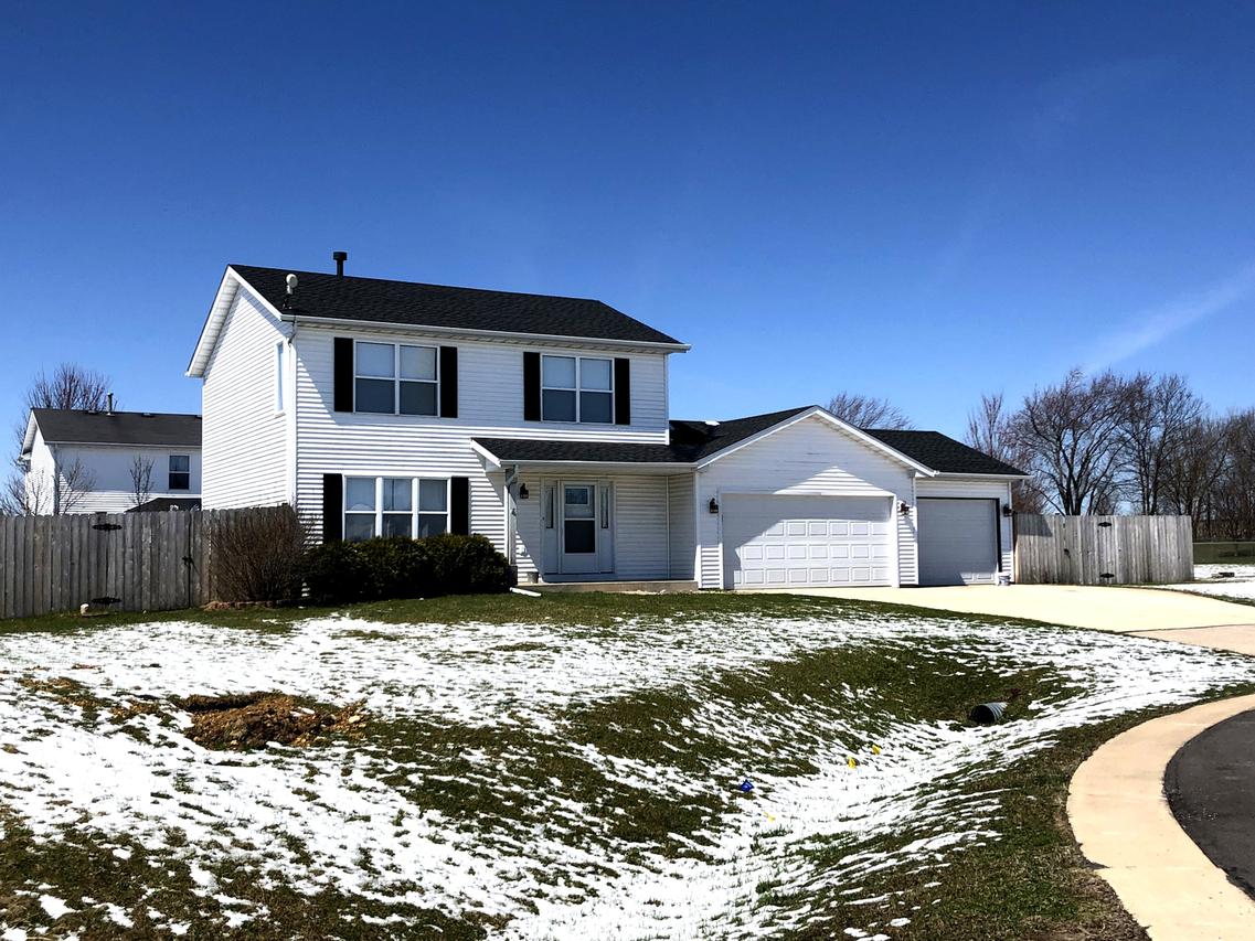 304 Wolf Den Cir., Davis Junction, IL 61020