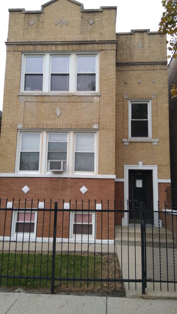 948 N Ridgeway Ave., Chicago, IL 60651