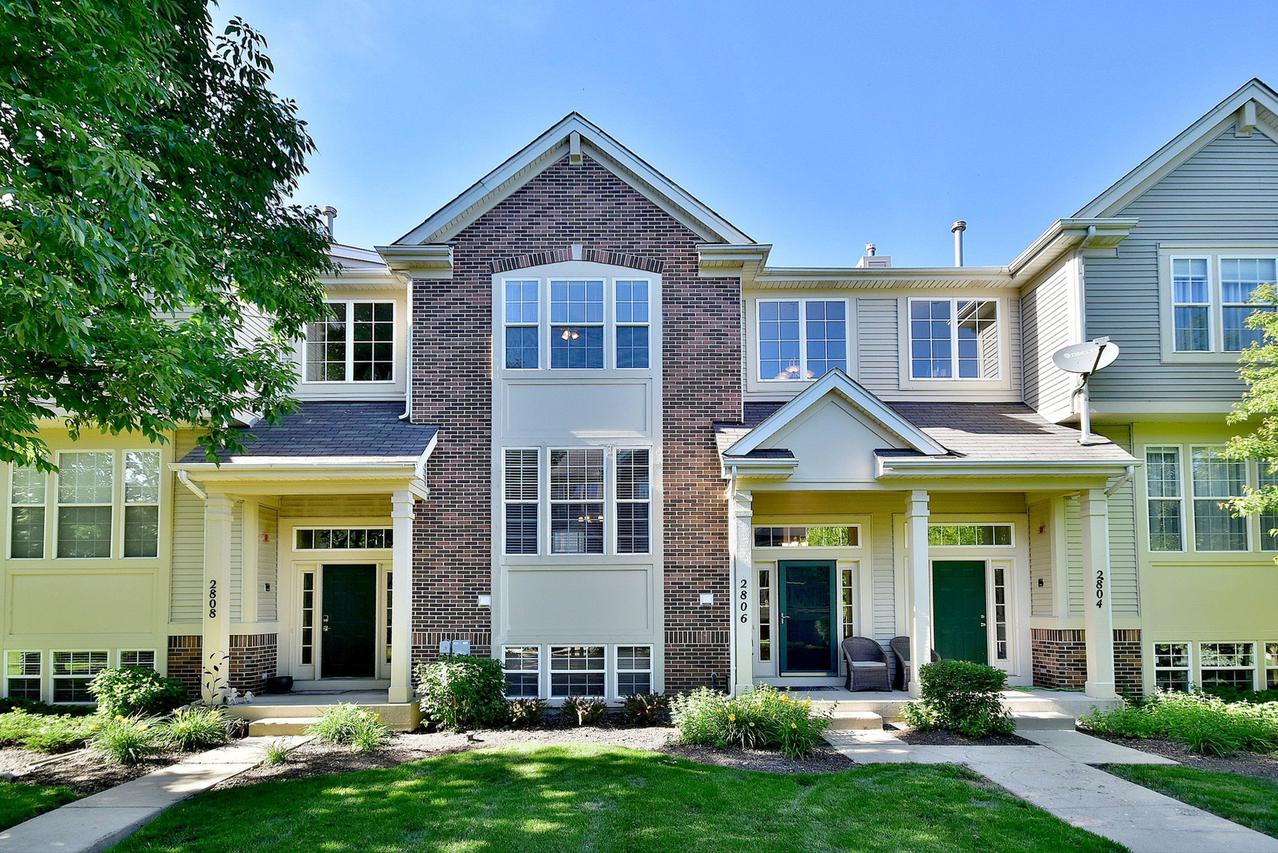 2806 N Greenwood Ave., Arlington Heights, IL 60004