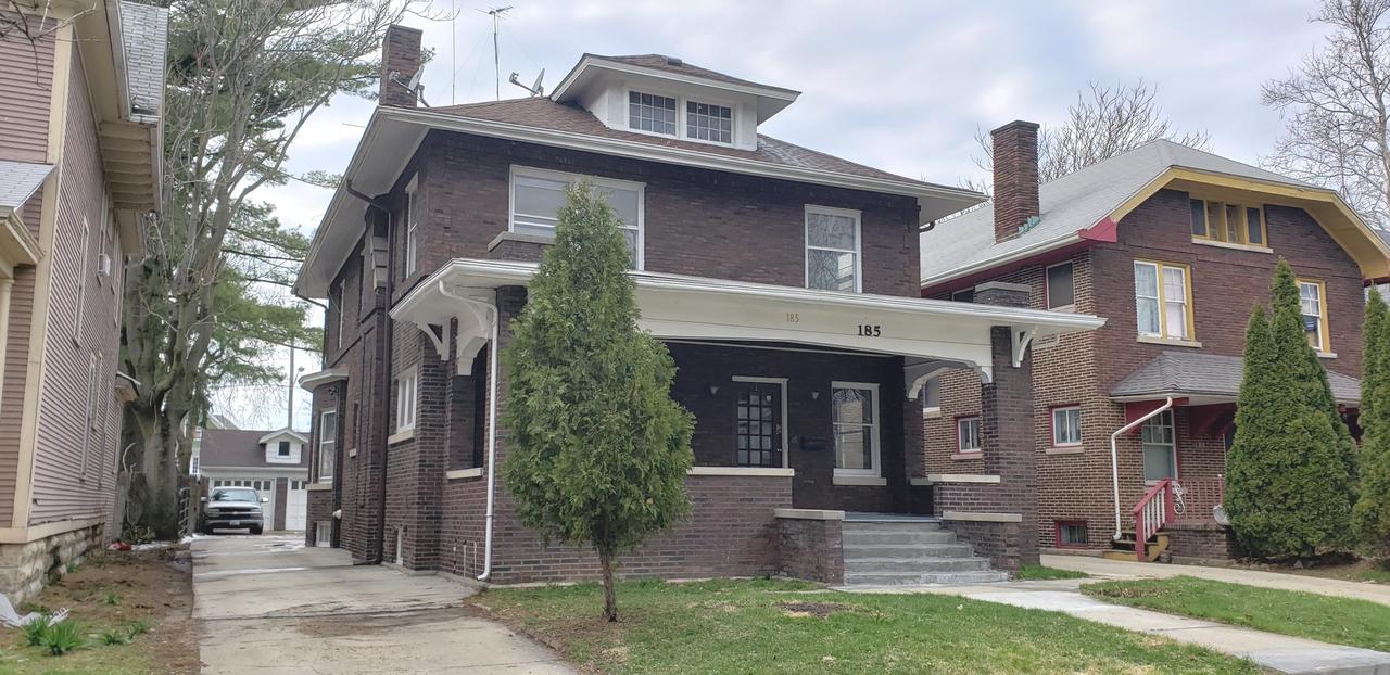185 S Lincoln Ave., Aurora, IL 60505