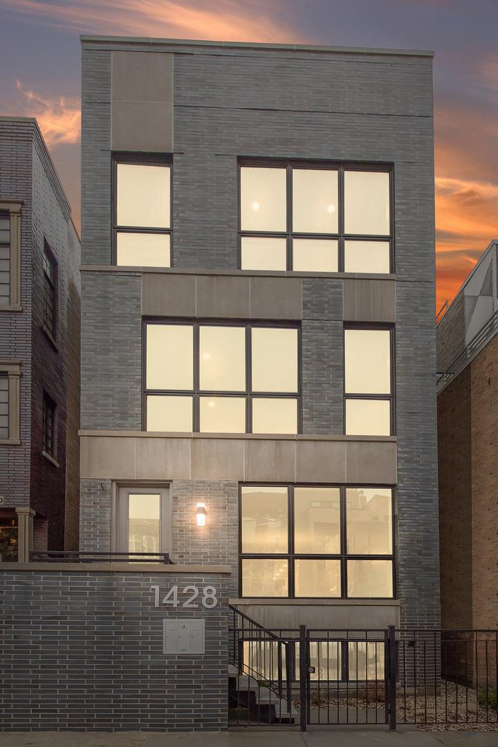1428 W Grand Ave. #2, Chicago, IL 60642