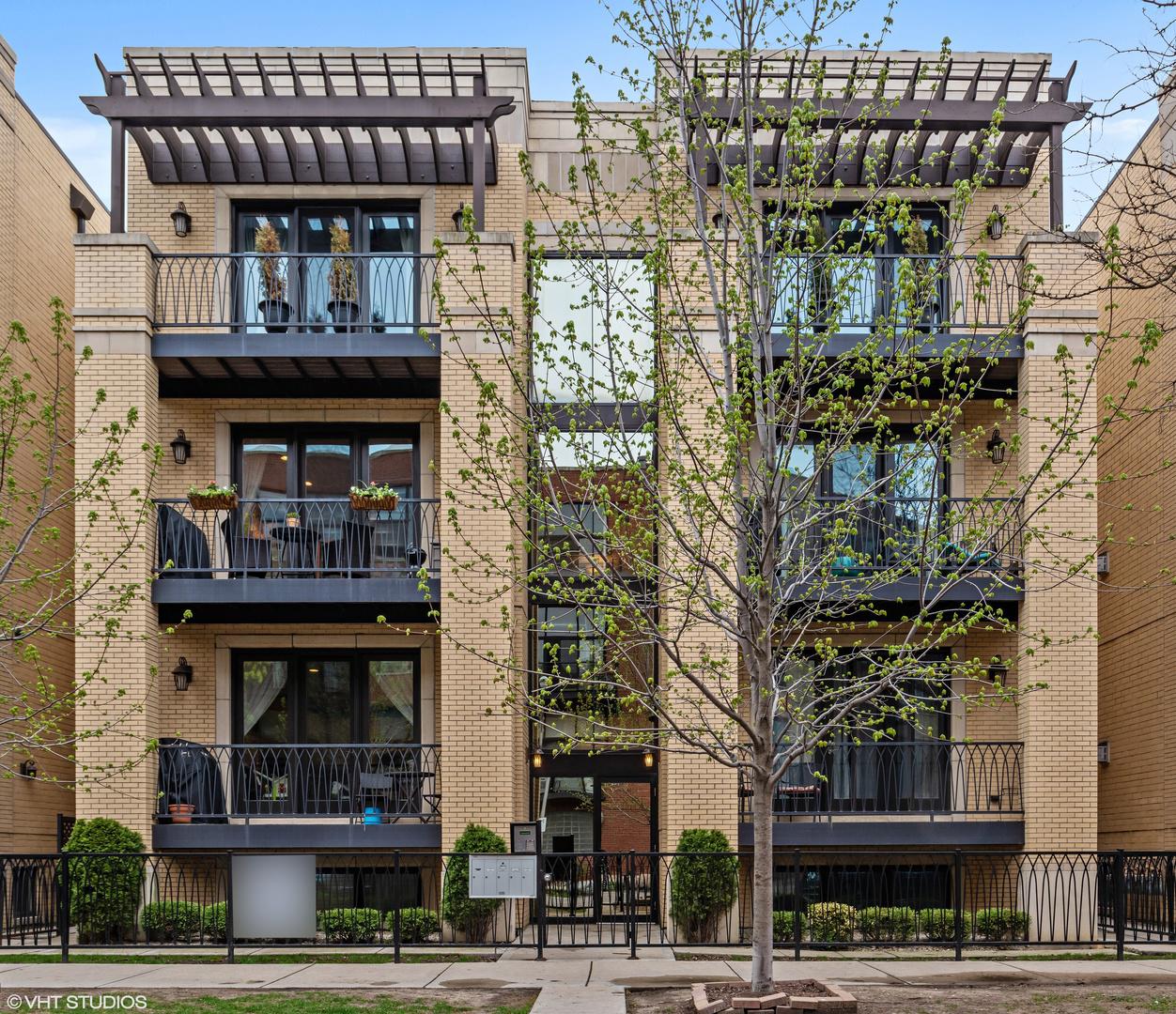 2219 W Wabansia Ave. #2E, Chicago, IL 60647