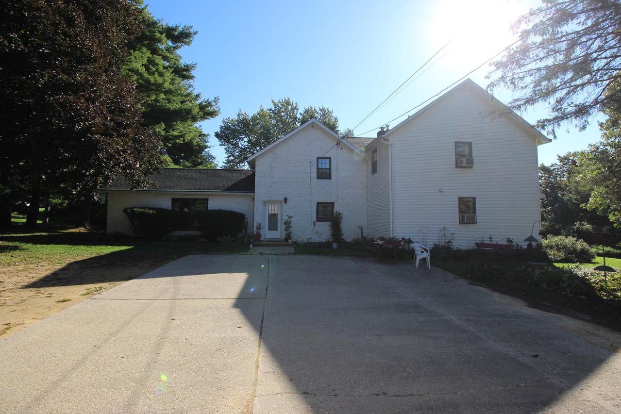 1115 Lacresta Dr., Freeport, IL 61032