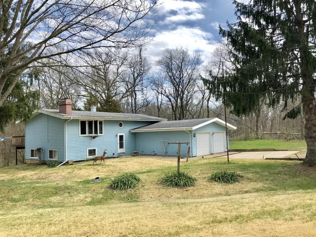 41 Aztec Cir., Putnam, IL 61560