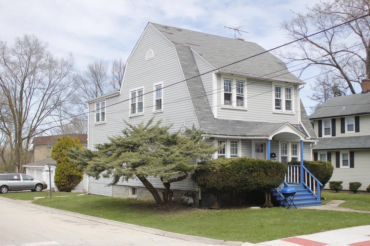 188 E North Ave., Addison, IL 60101