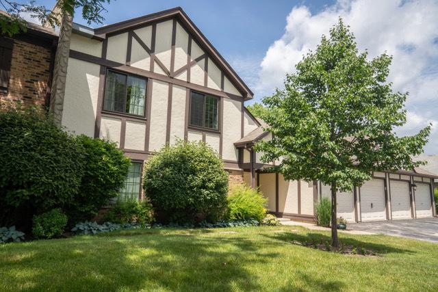 1944 N Hidden Creek Cir. #8, Palatine, IL 60074