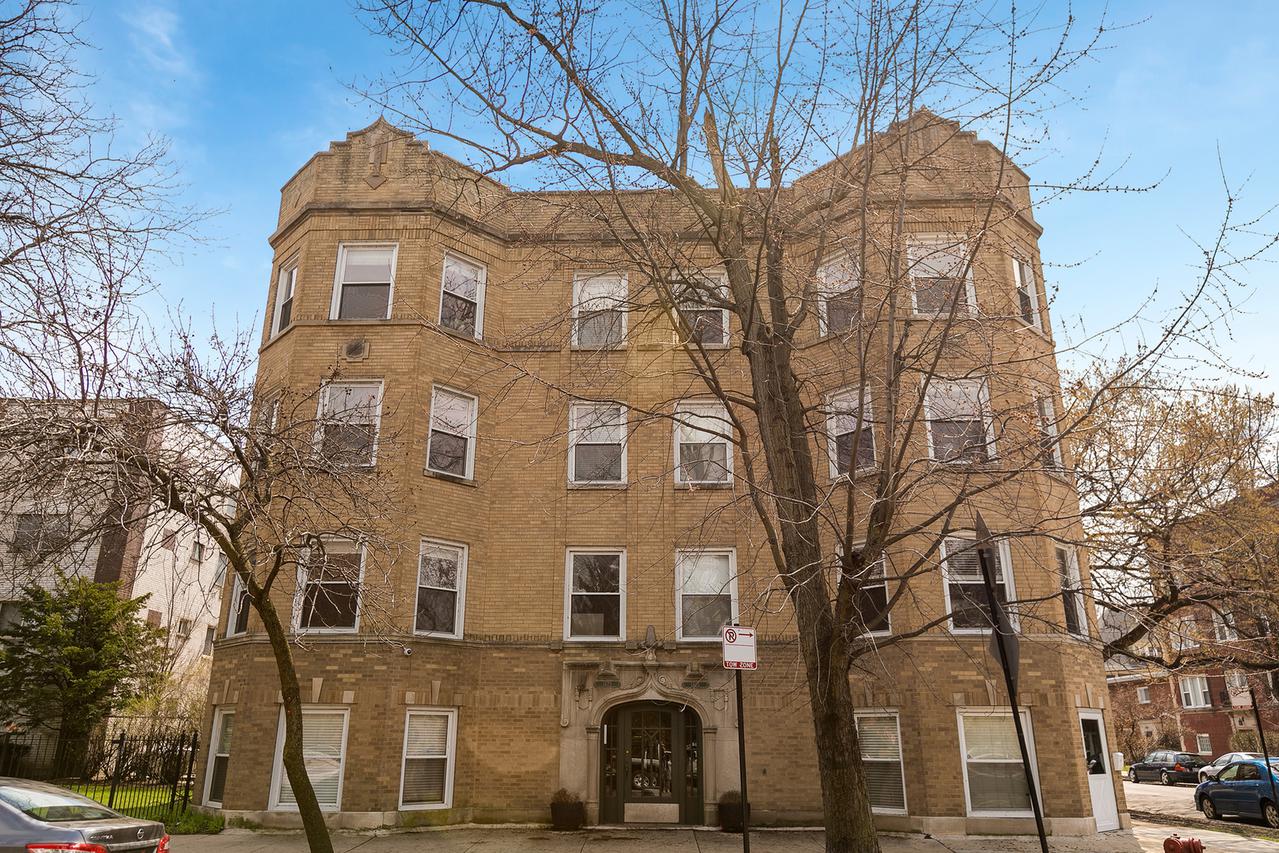 1423 W Pratt Blvd. #2E, Chicago, IL 60626