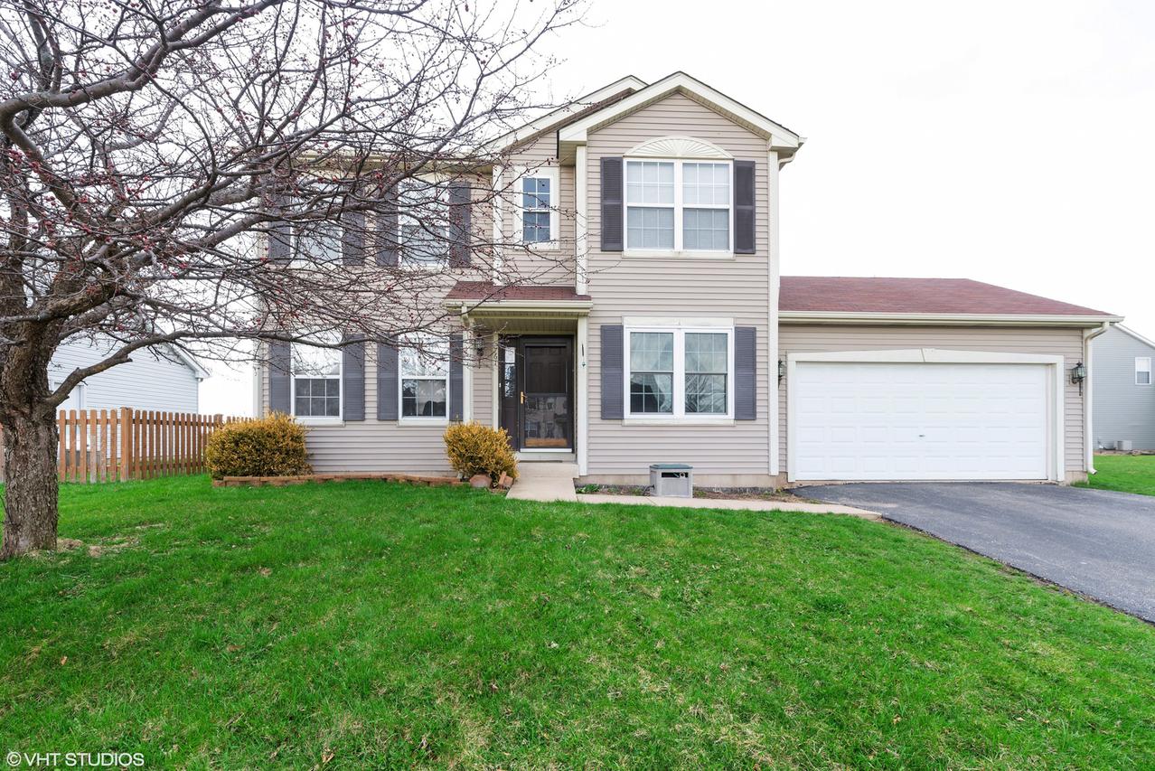 761 Blooming Dr., Dekalb, IL 60115