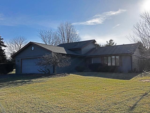 6385 Smoke Tree Cir., Roscoe, IL 61073