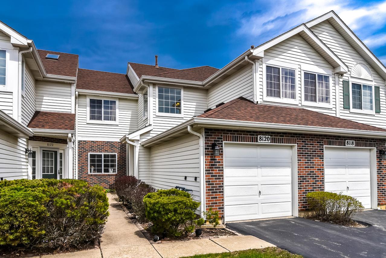 8120 Ripple Ridge Dr., Darien, IL 60561
